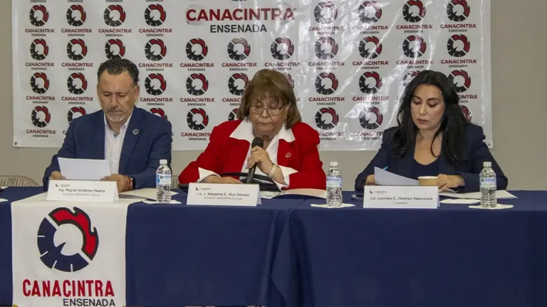 Último informe y nuevo presidente